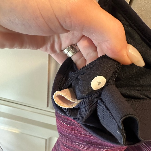 Lululemon MultiColored Power Y Tank Size 4 - Picture 4 of 4